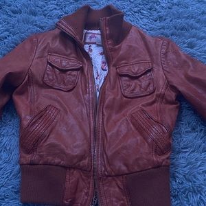 MISS TOP GUN® ULTRA VINTAGE WEEKEND
BOMBER Il